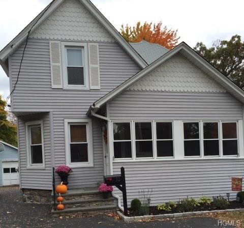 32 Old Middletown Road - Photo 1