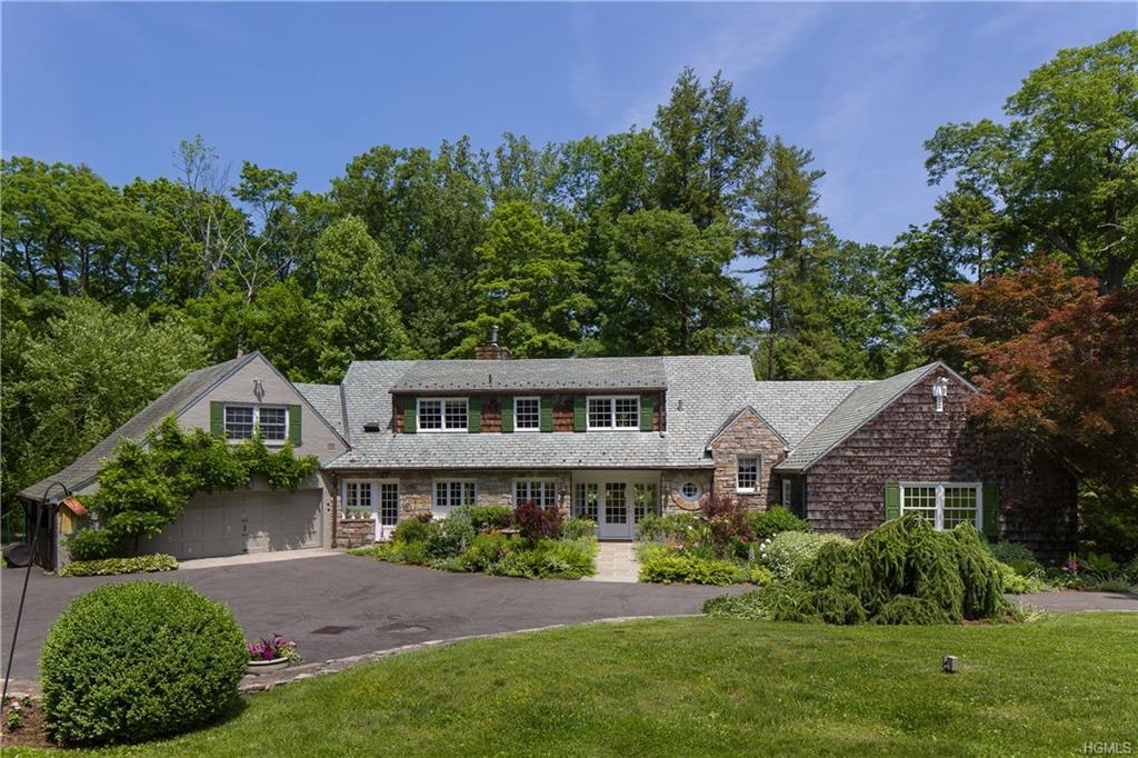 48 Lincoln Avenue - Photo 1