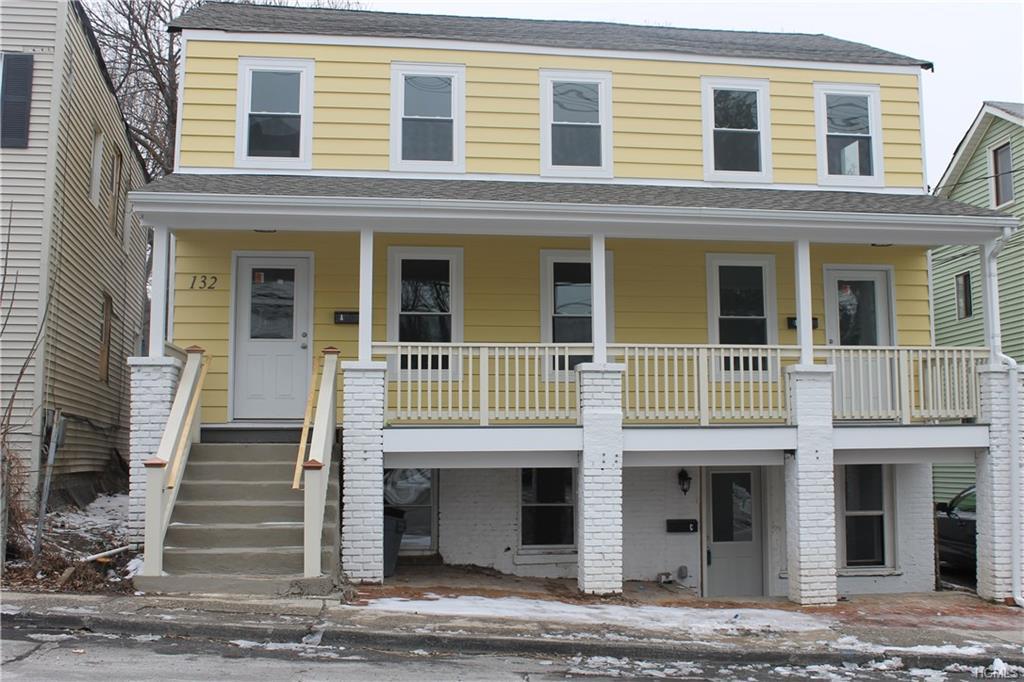 132 Depew Avenue - Photo 1