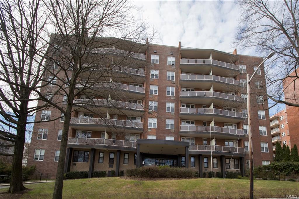360 Westchester Avenue - Photo 1