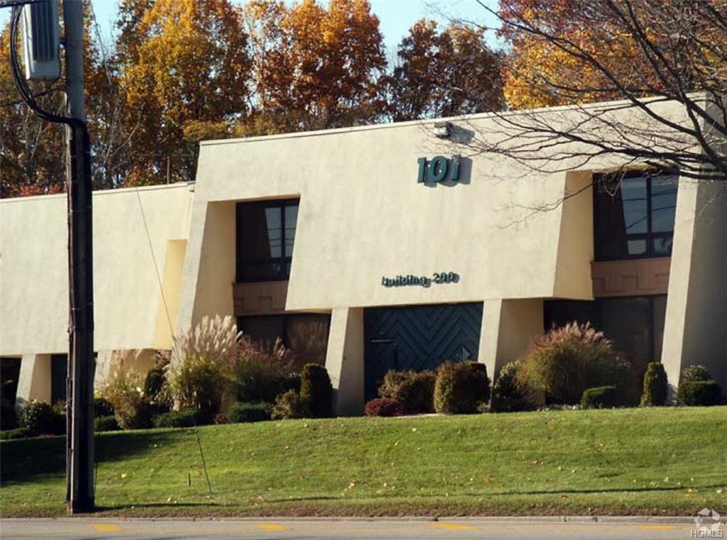 101 Bedford Road - Photo 1