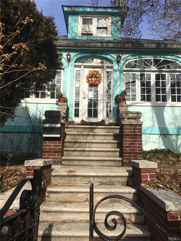 815 221st Street - Photo 1