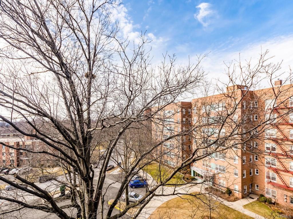 76 Dehaven Drive - Photo 1