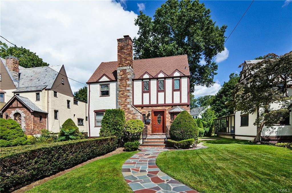 11 Huntwood Place - Photo 1