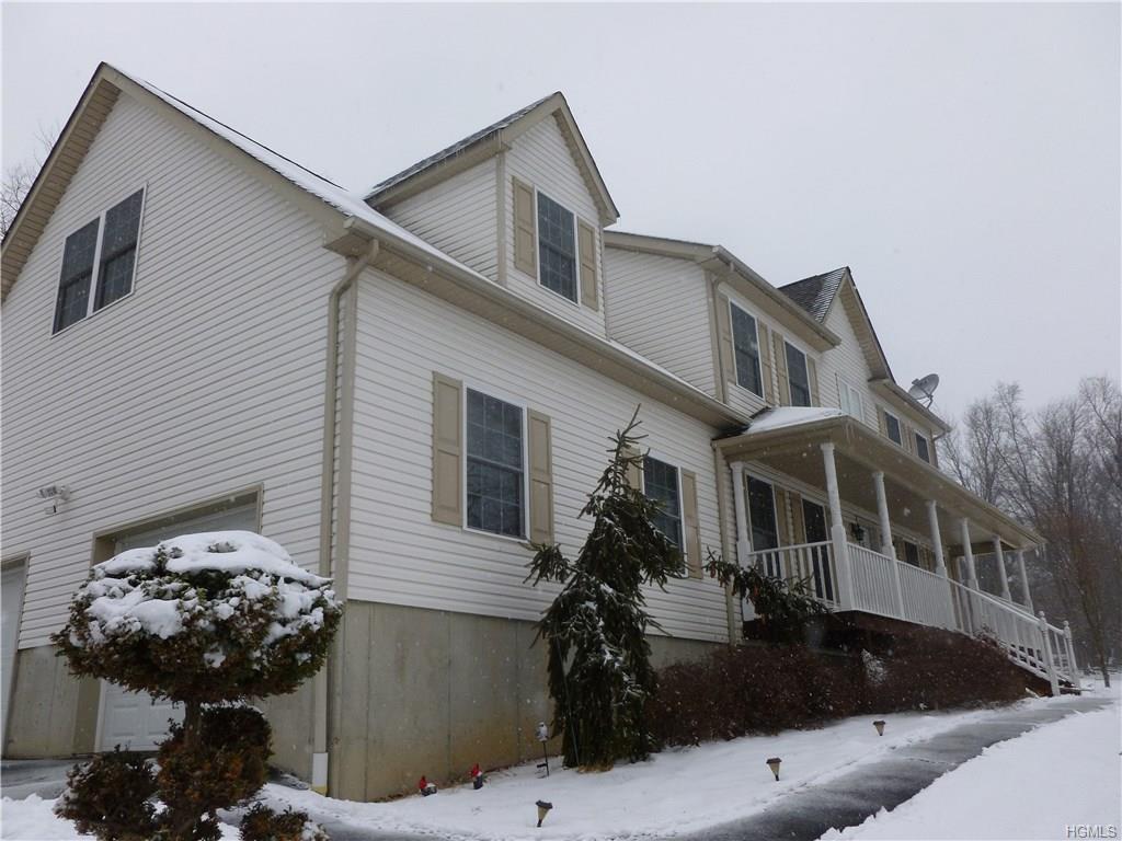 28 Watkins Drive - Photo 1
