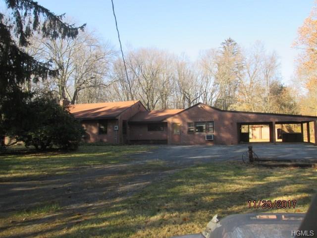 19 White Birch Road - Photo 1