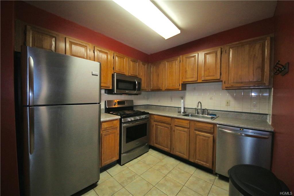 302 Concord - Photo 1