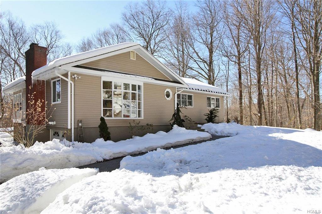 48 Oak Ridge Drive - Photo 1