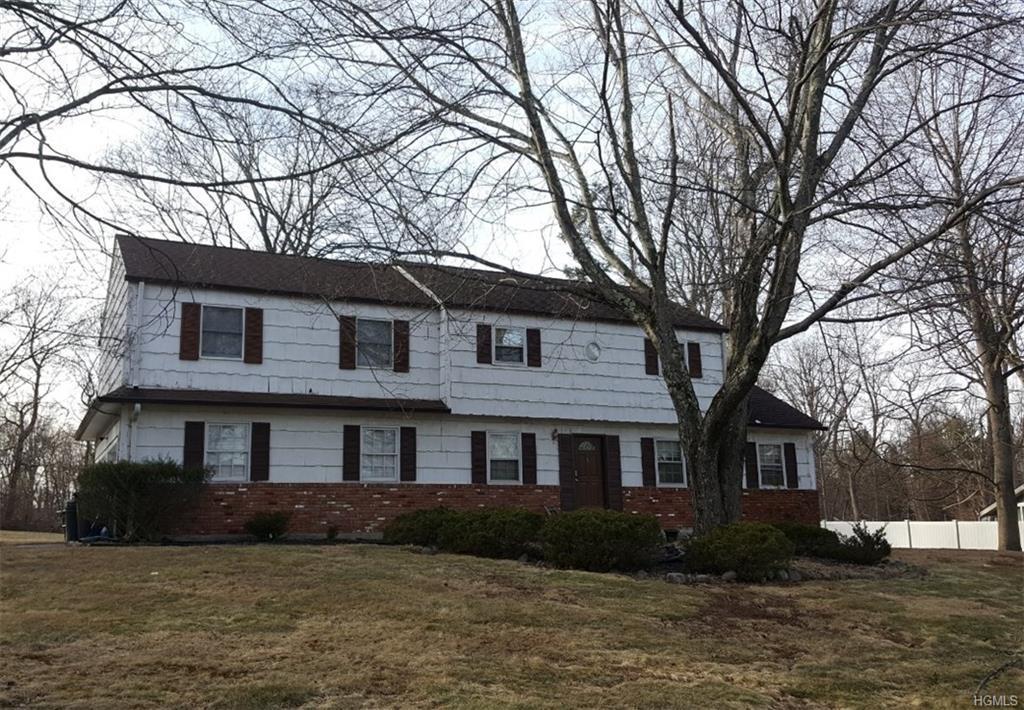 6 Holland Lane - Photo 1