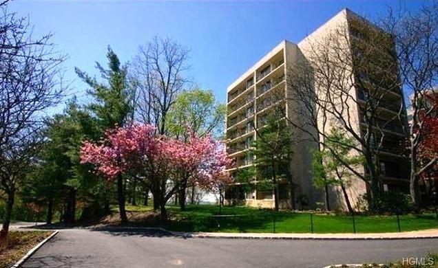 150 Overlook Avenue - Photo 1