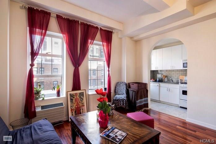 405 23rd Street - Photo 1