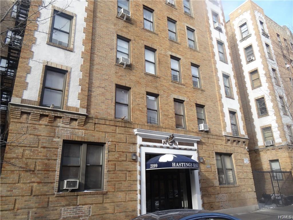 2199 Holland Avenue - Photo 1