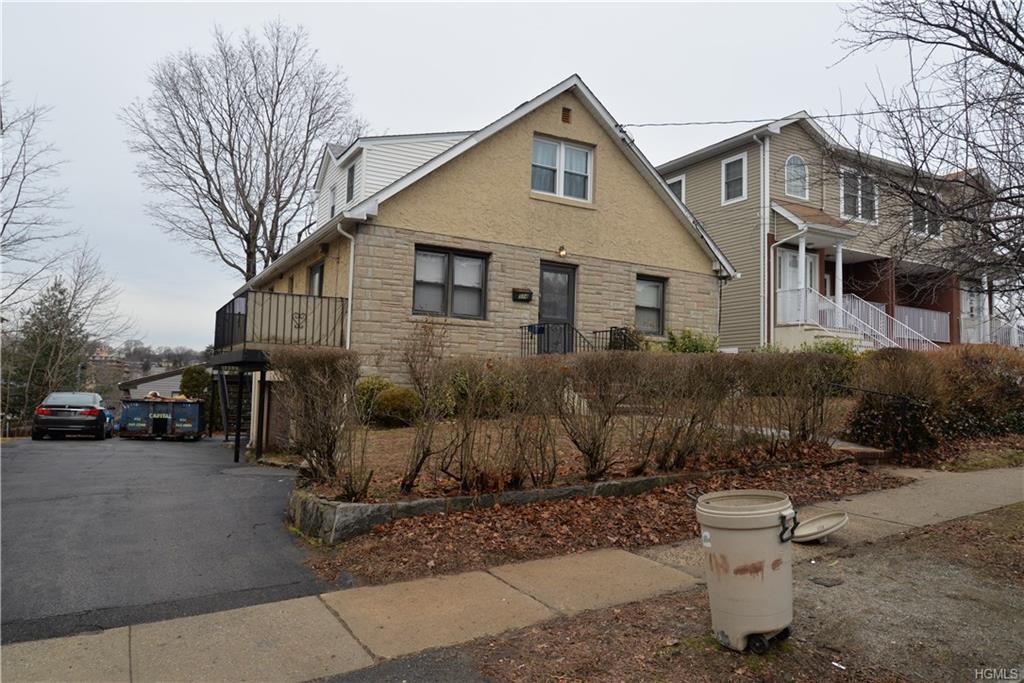 514 Terrace Avenue - Photo 1