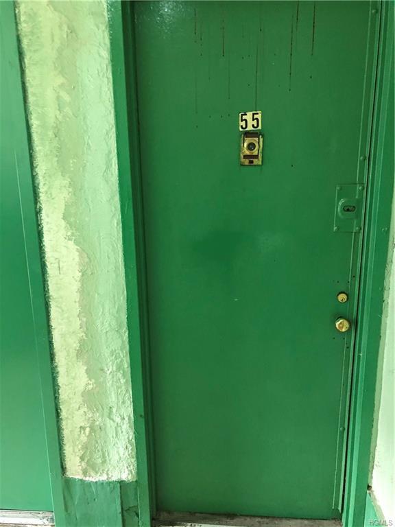 975 Union Avenue - Photo 1