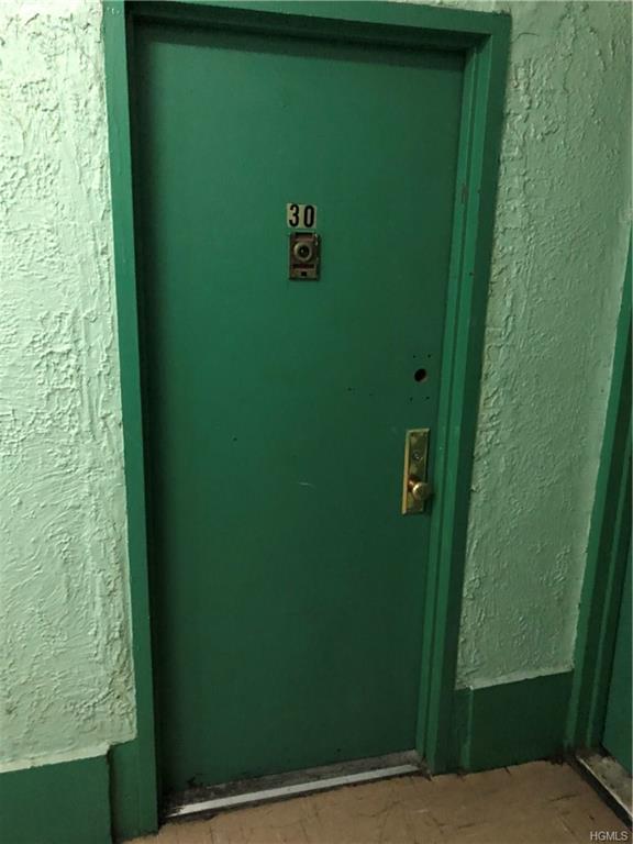 975 Union - Photo 1