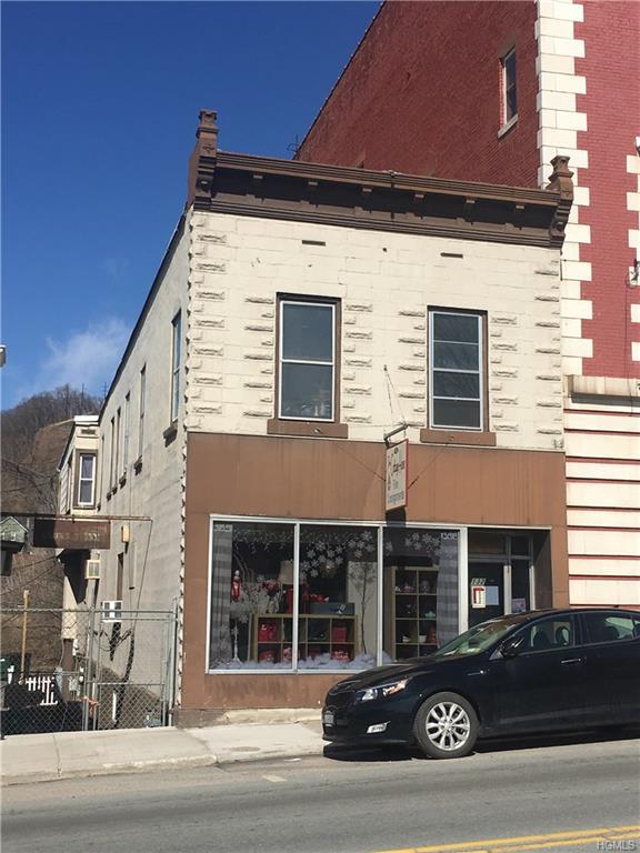132 Pike Street - Photo 1