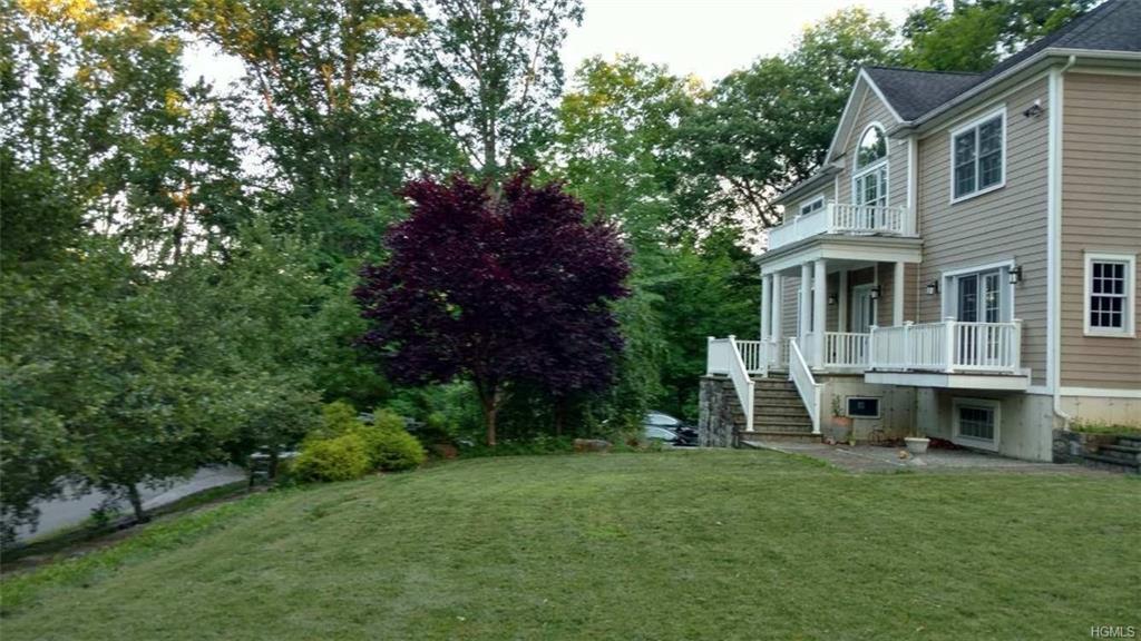 8 Park Way - Photo 1