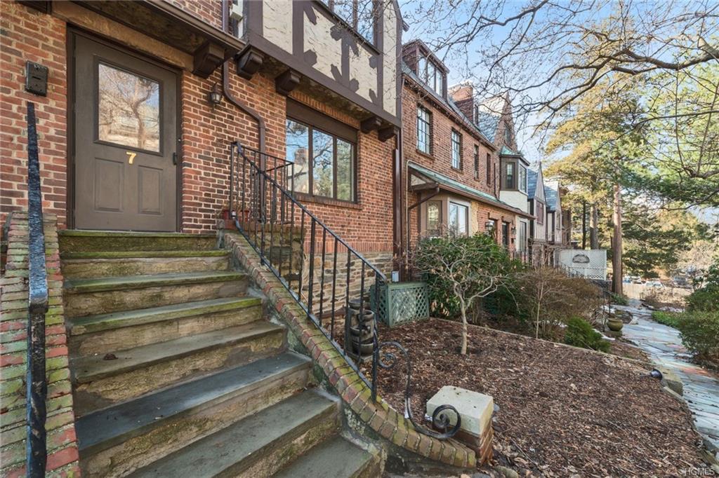 7 Center Knolls - Photo 1
