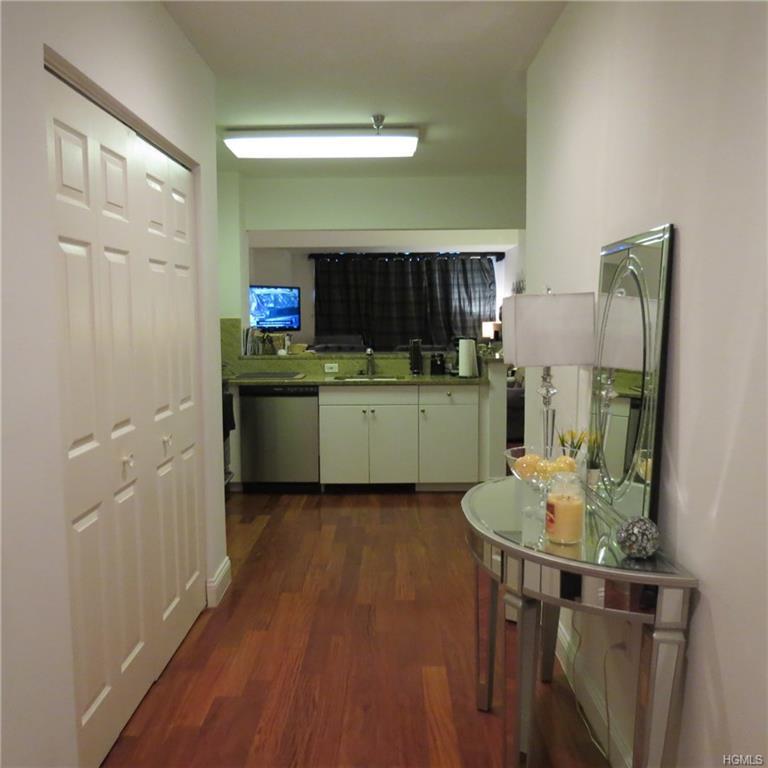 100 New Roc City Place - Photo 1