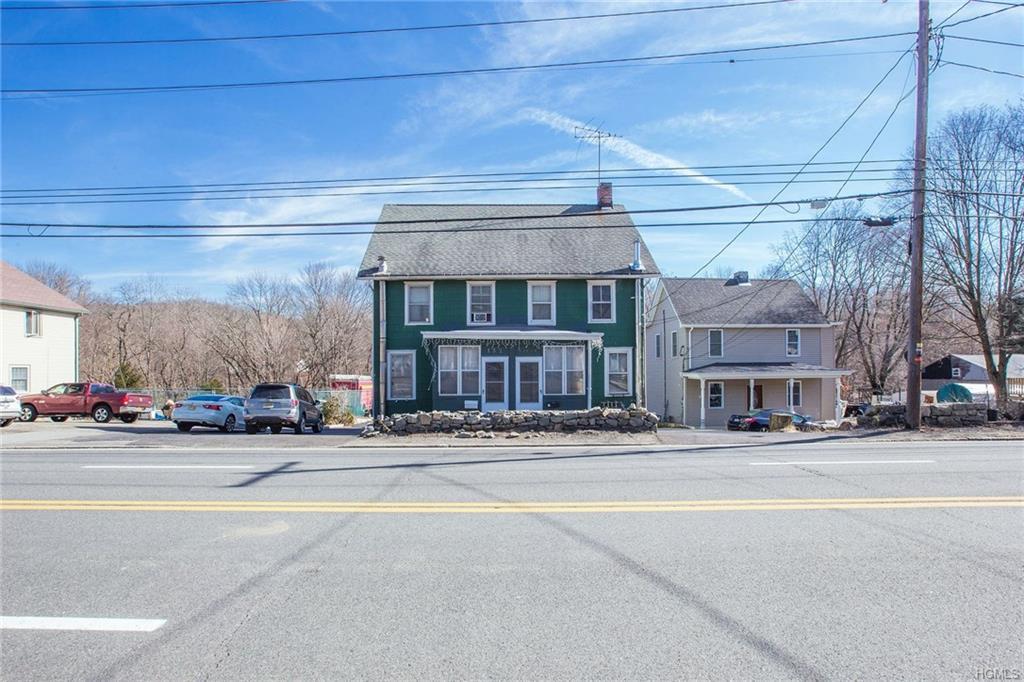 152 Orange Turnpike - Photo 1