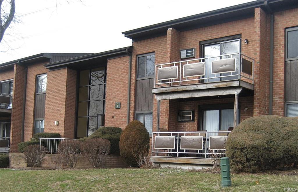 7 Brevoort Drive - Photo 1