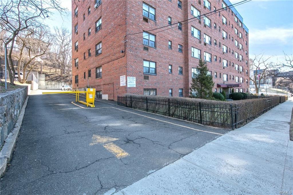 222 Broadway - Photo 1