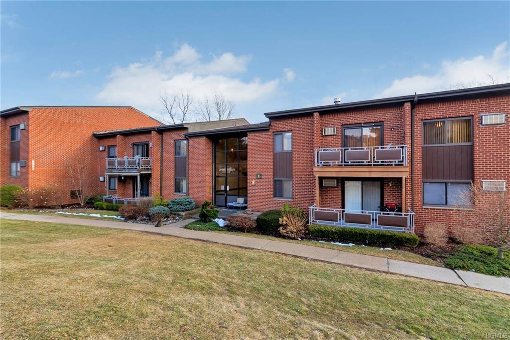 16 Charles Lane - Photo 1
