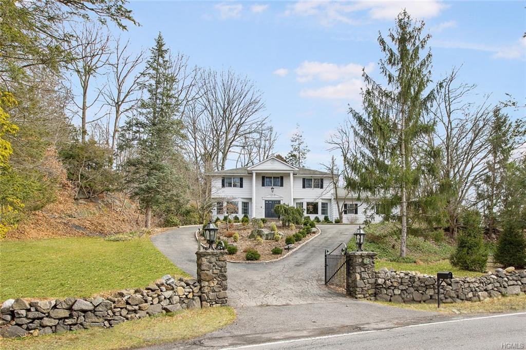 62 Watch Hill Road - Photo 1
