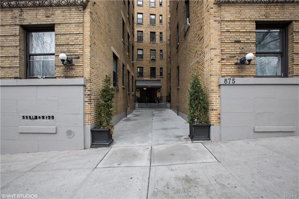 875 181St Street - Photo 1
