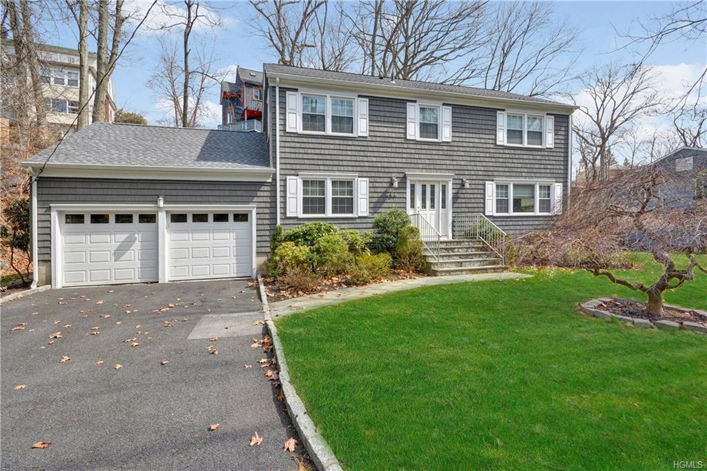 84 Lefurgy Avenue - Photo 1