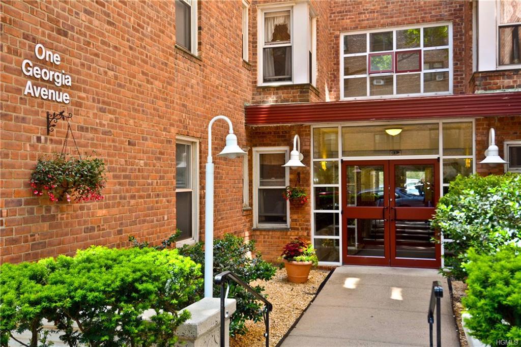 1 Georgia Avenue - Photo 1