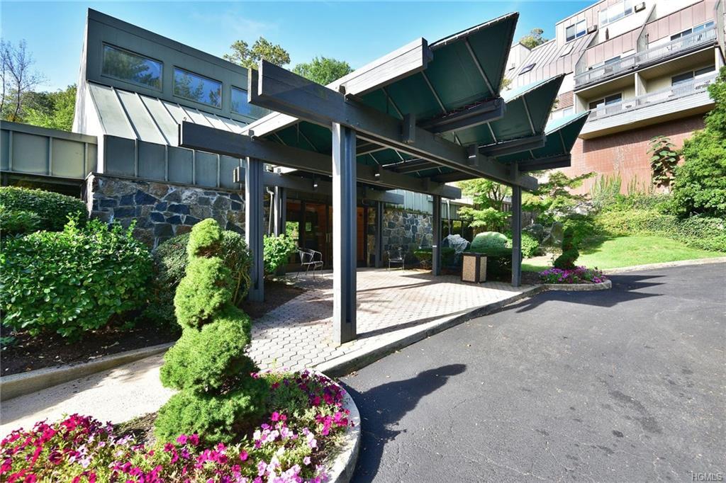 2 Fountain Lane - Photo 1