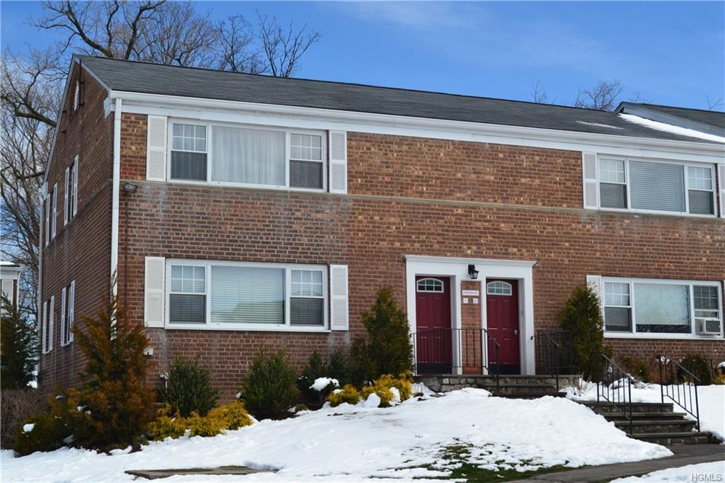 11 Westview Avenue - Photo 1