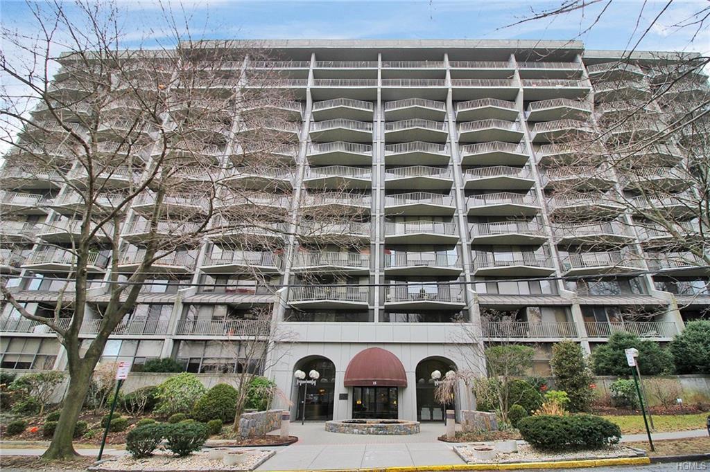 15 Stewart Place - Photo 1