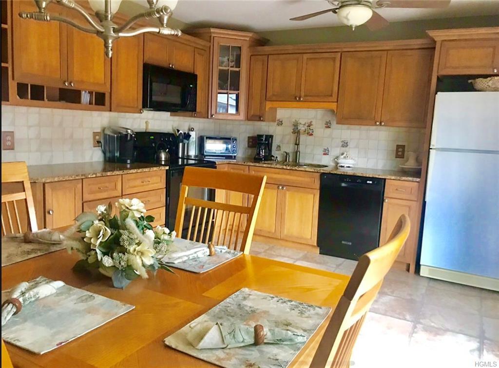 6 Northern Avenue - Photo 1