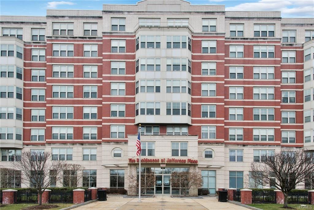 300 Mamaroneck Avenue - Photo 1