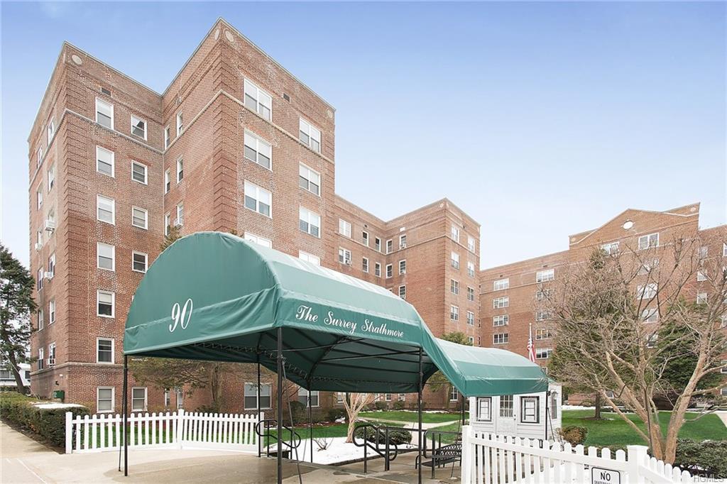 90 Bryant Avenue - Photo 1