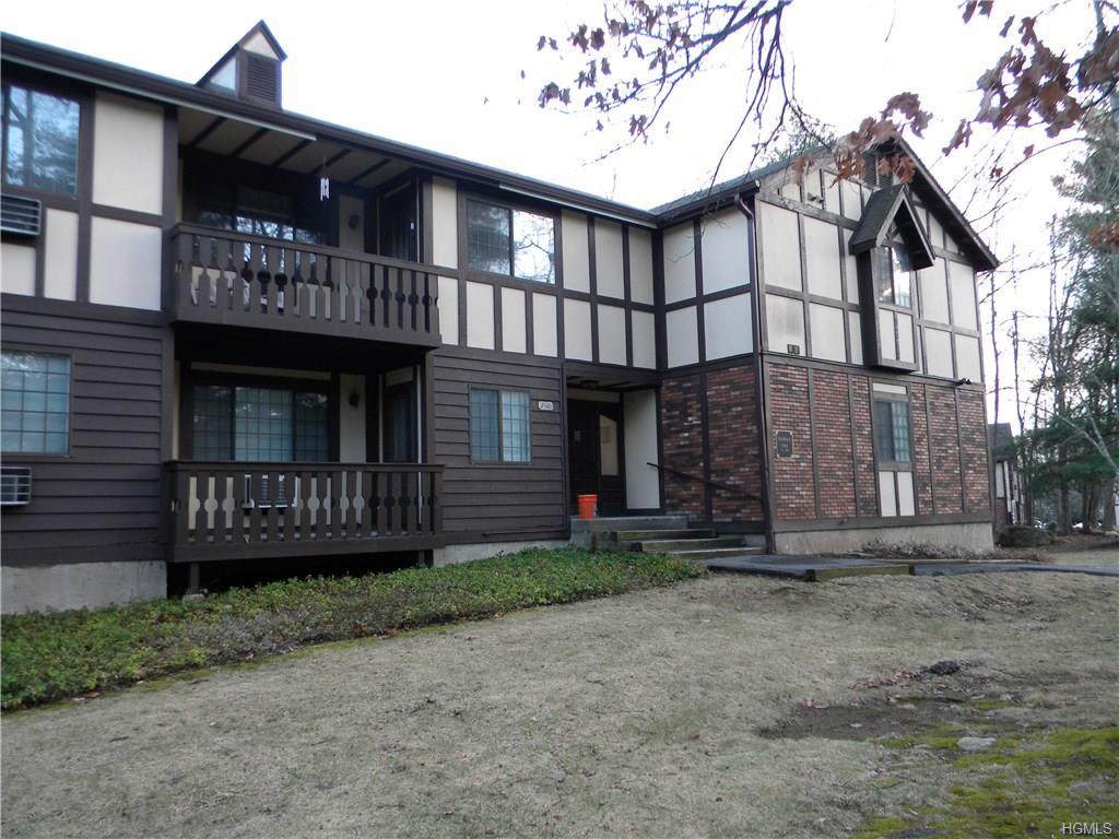 7 Arlington Court - Photo 1
