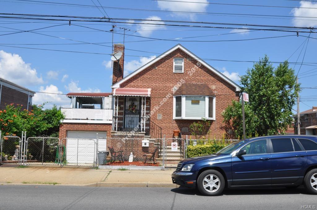 1071 Arnow Avenue - Photo 1