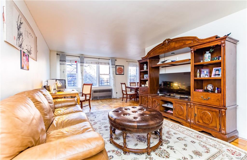 3475 Greystone Avenue - Photo 1