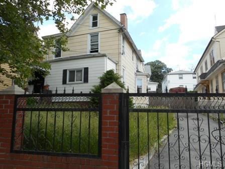 71 Dell Avenue - Photo 1