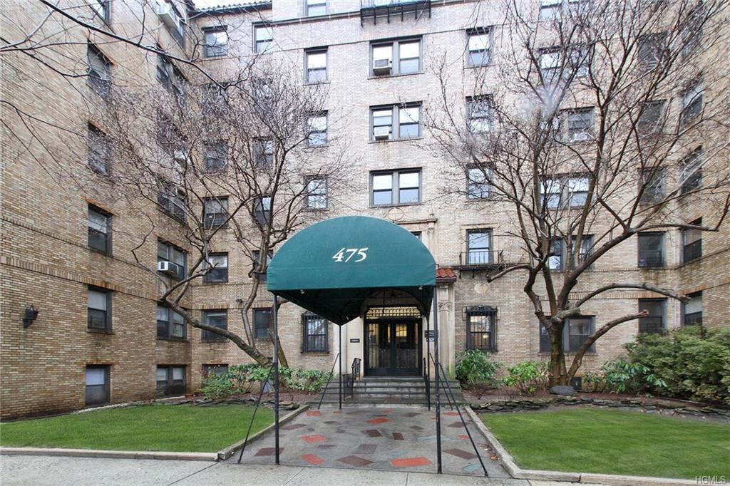 475 Bronx River Road - Photo 1