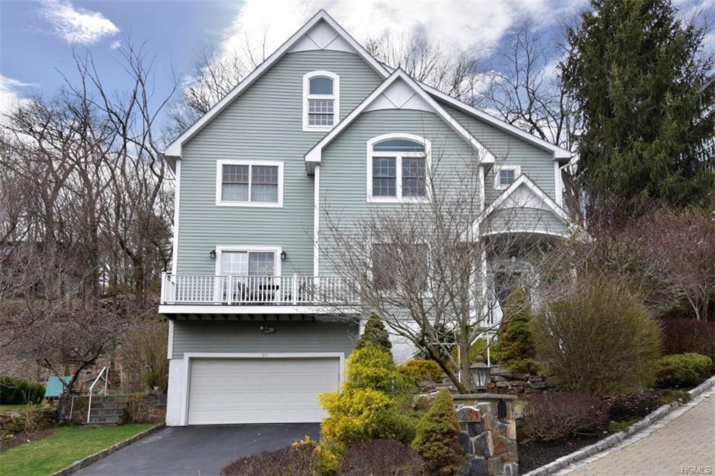 21 Lewis Avenue - Photo 1