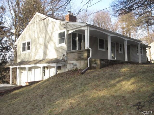 28 Overlook Drive - Photo 1