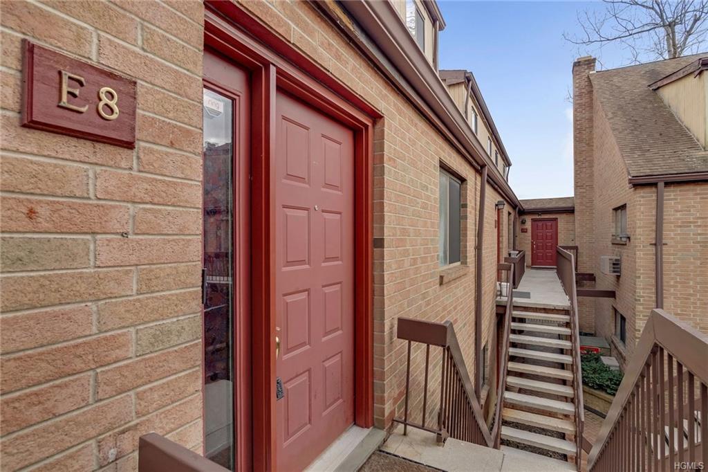 50 Dekalb Avenue - Photo 1
