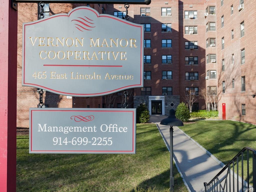 465 Lincoln Avenue - Photo 1