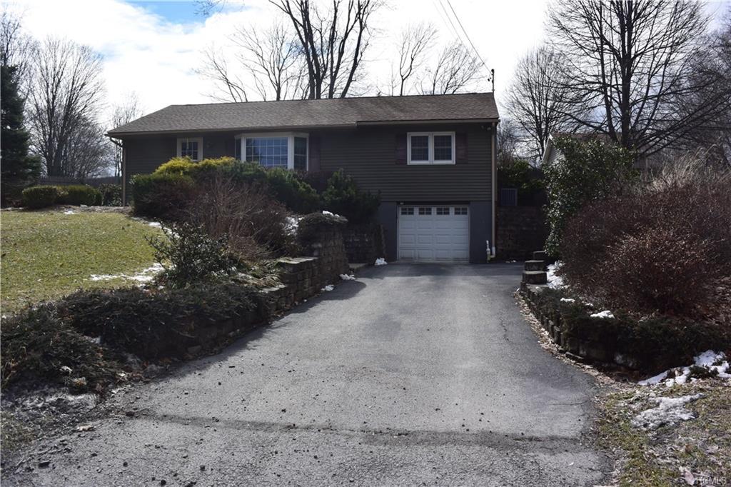 41 Westwood Drive - Photo 1