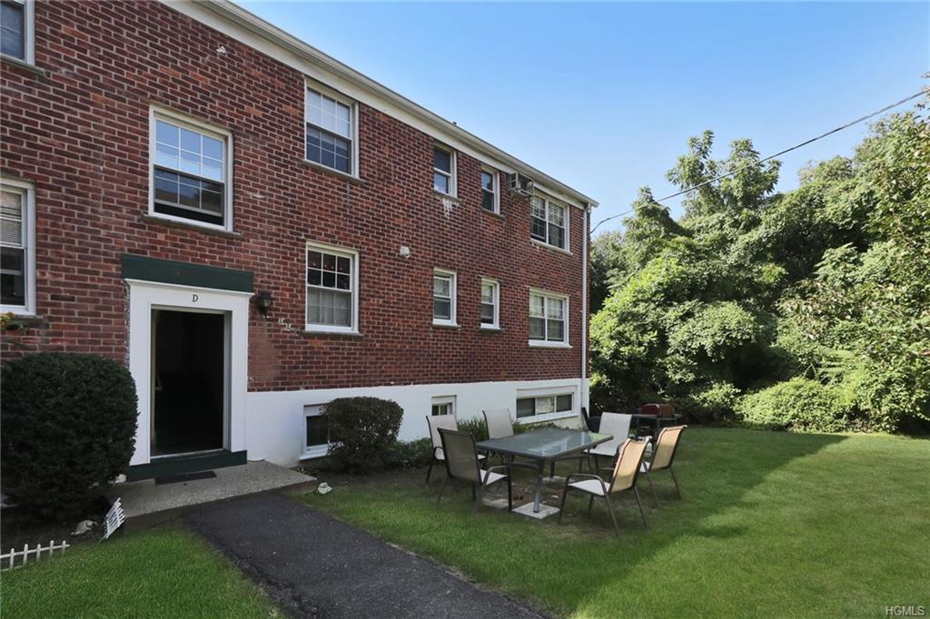 31 Fieldstone Drive - Photo 1