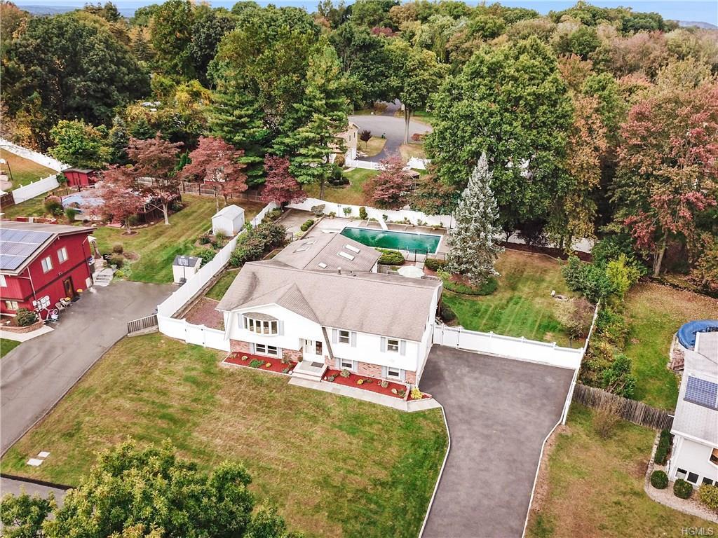 5 Hannah Lane - Photo 1