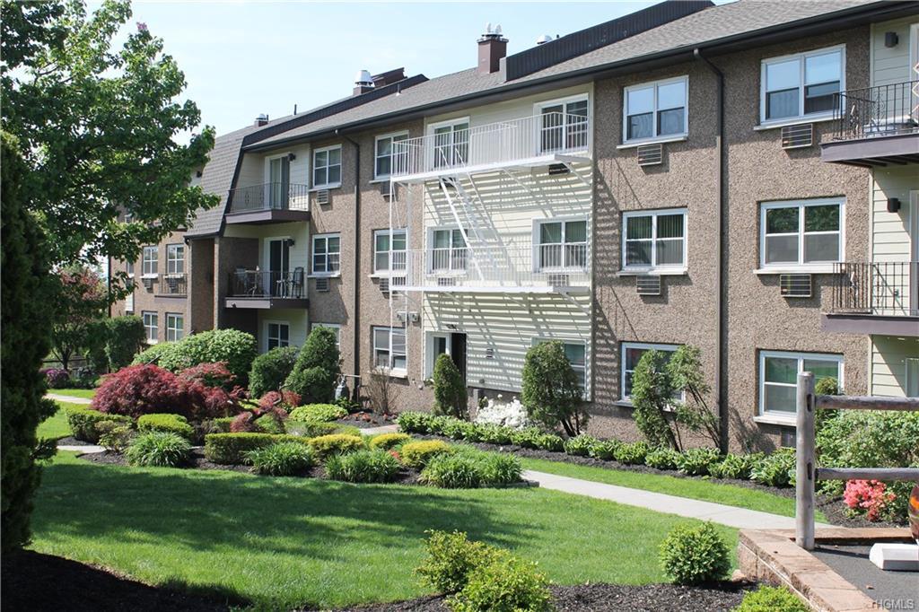 292 Piermont Avenue - Photo 1